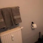 London Buck Apartment